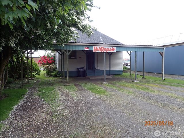 214 W 1st Street, Aberdeen, WA 98520