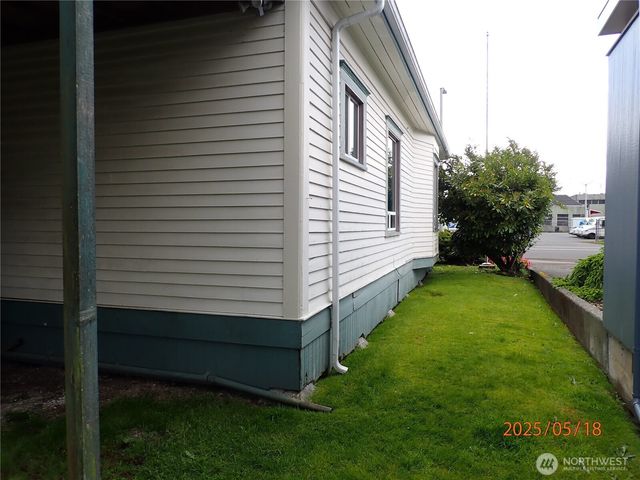 214 W 1st Street, Aberdeen, WA 98520