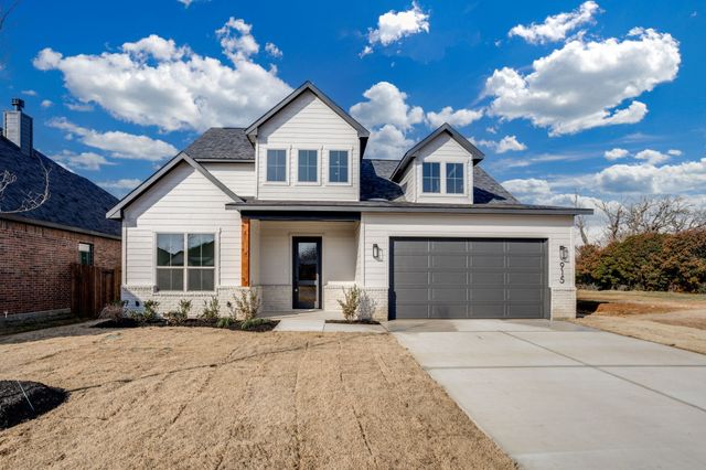 915 Boston Lane, River Oaks, TX 76114