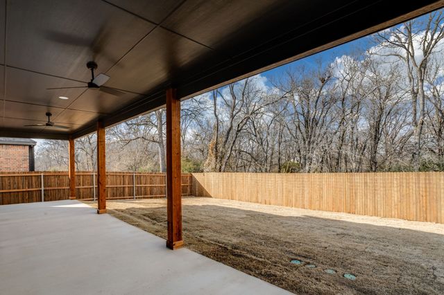 915 Boston Lane, River Oaks, TX 76114