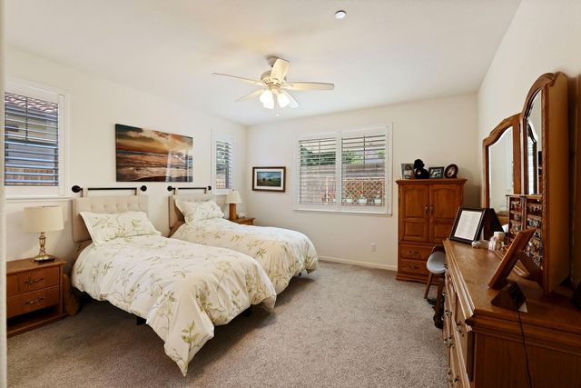 2708 Chardonnay Ln, Lodi, CA 95242