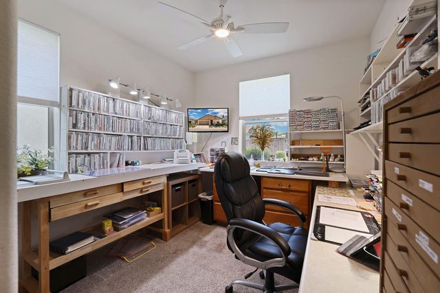 2708 Chardonnay Ln, Lodi, CA 95242