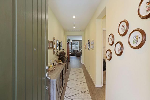 2708 Chardonnay Ln, Lodi, CA 95242