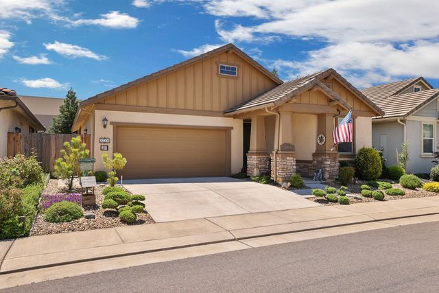 2708 Chardonnay Ln, Lodi, CA 95242