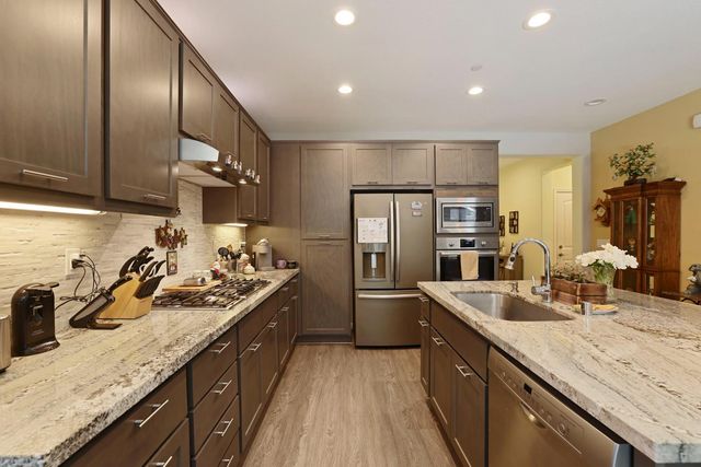 2708 Chardonnay Ln, Lodi, CA 95242