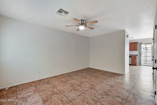 2419 W VISTA Avenue 3, Phoenix, AZ 85021