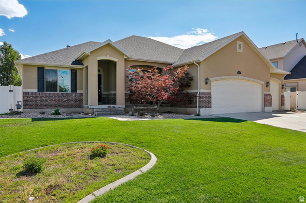 1317 W 2340 N, Clinton, UT 84015 — photo 2