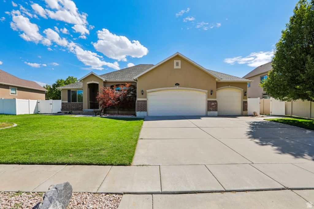 1317 W 2340 N, Clinton, UT 84015 — photo 4