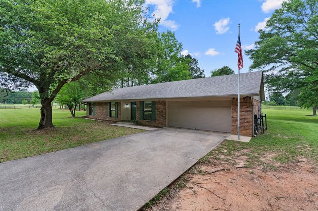 9720 Locust Hill, Greenwood, LA 71033