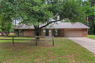 9720 Locust Hill, Greenwood, LA 71033