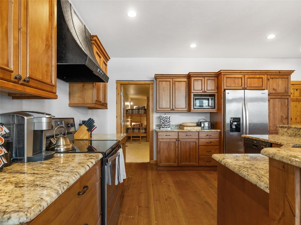 101 Wood Run Court, Whitefish, MT 59937 photo 10