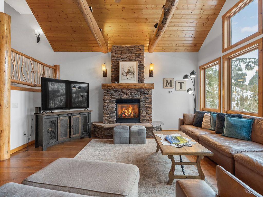 101 Wood Run Court, Whitefish, MT 59937 photo 2