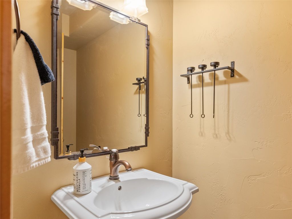 101 Wood Run Court, Whitefish, MT 59937 photo 34