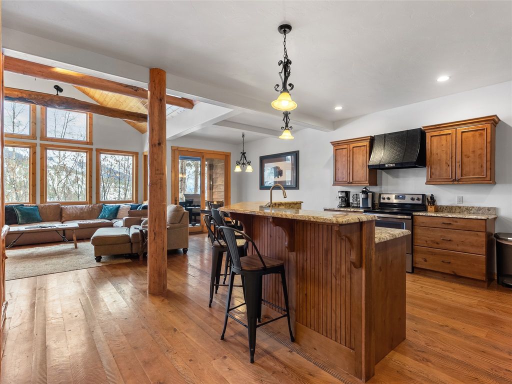 101 Wood Run Court, Whitefish, MT 59937 photo 9