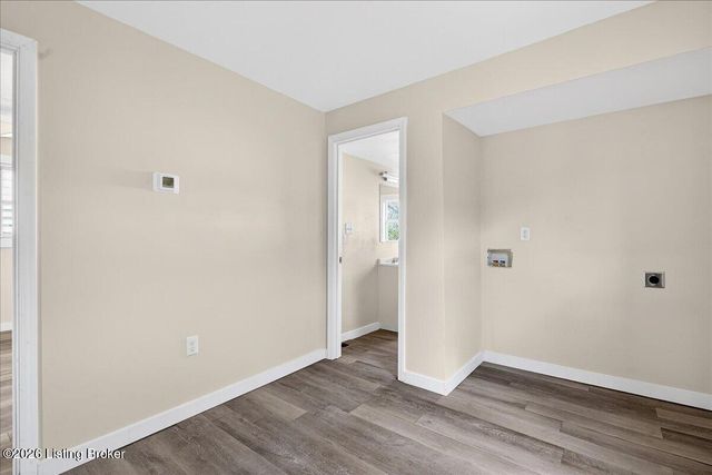 4021 Sunset Ave, Louisville, KY 40211