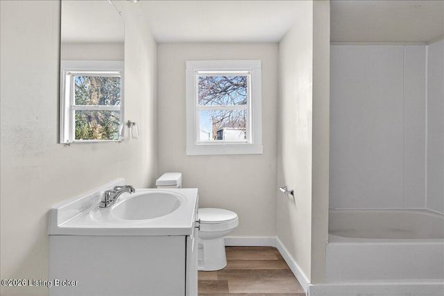 4021 Sunset Ave, Louisville, KY 40211