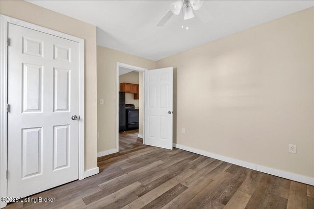 4021 Sunset Ave, Louisville, KY 40211