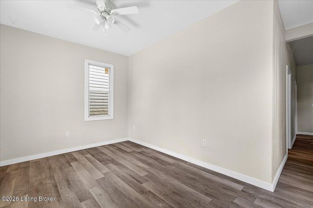 4021 Sunset Ave, Louisville, KY 40211