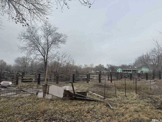 3275 Alcorn Road, Fallon, NV 89406