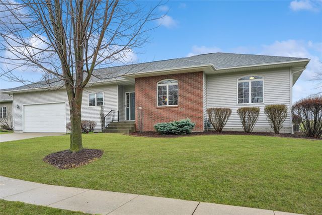 512 E 28th Street S, Newton, IA 50208