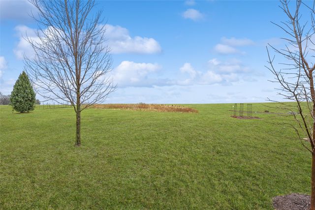 512 E 28th Street S, Newton, IA 50208