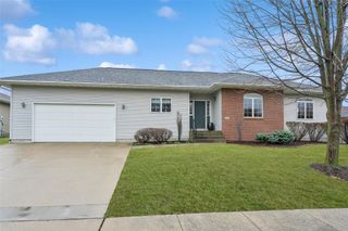 512 E 28th Street S, Newton, IA 50208