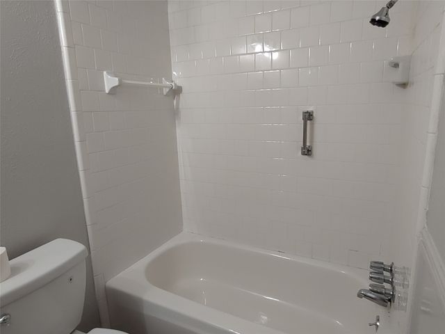 1611 Cindy Court, Arlington, TX 76012