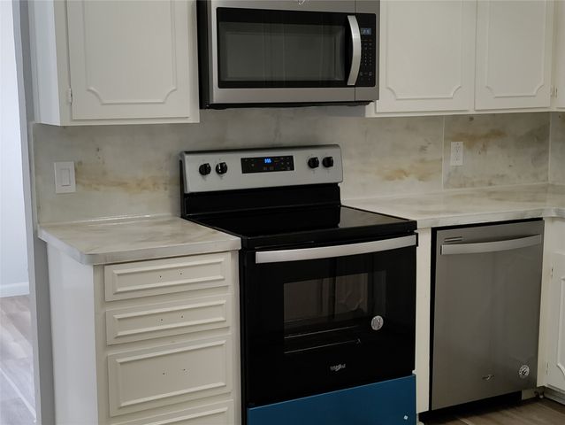 1611 Cindy Court, Arlington, TX 76012