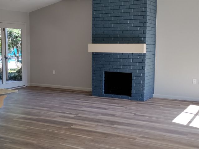 1611 Cindy Court, Arlington, TX 76012