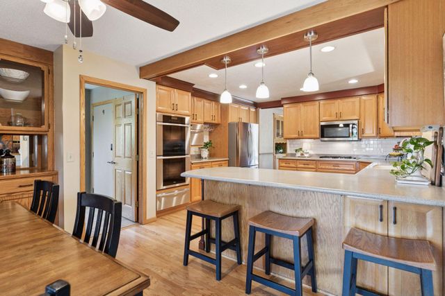 4838 Crown Lane, Woodbury, MN 55129