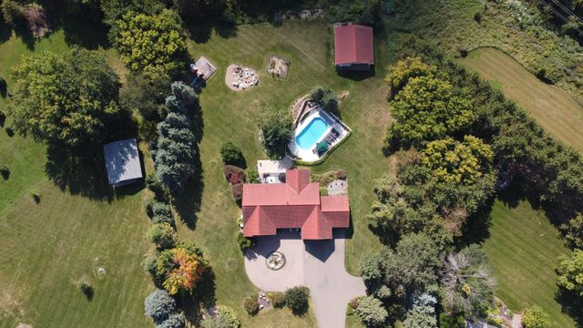 4838 Crown Lane, Woodbury, MN 55129