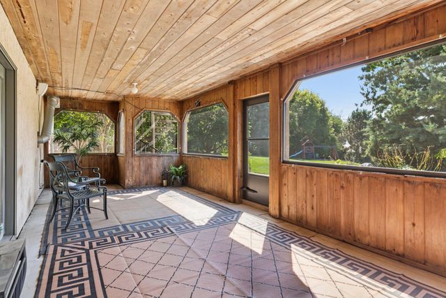 4838 Crown Lane, Woodbury, MN 55129