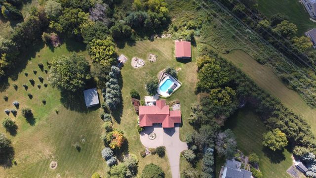 4838 Crown Lane, Woodbury, MN 55129