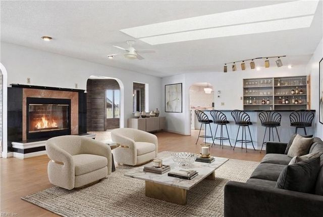 500 Sterling RD, Virginia Beach, VA 23464