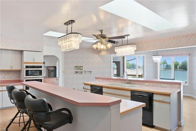 500 Sterling RD, Virginia Beach, VA 23464