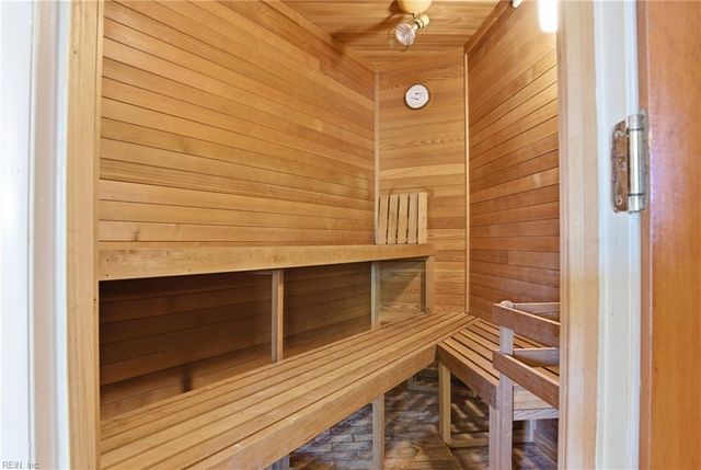 500 Sterling RD, Virginia Beach, VA 23464