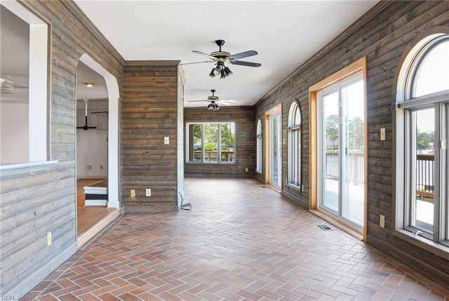 500 Sterling RD, Virginia Beach, VA 23464