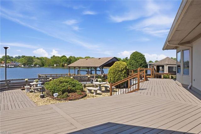 500 Sterling RD, Virginia Beach, VA 23464