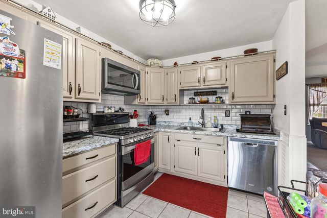 311 S COLUMBUS AVE, Littlestown, PA 17340