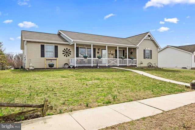 311 S COLUMBUS AVE, Littlestown, PA 17340