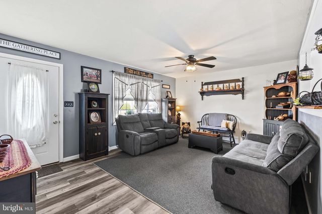 311 S COLUMBUS AVE, Littlestown, PA 17340