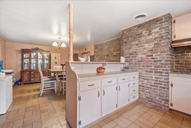 6086 Park Ave, Marysville, CA 95901