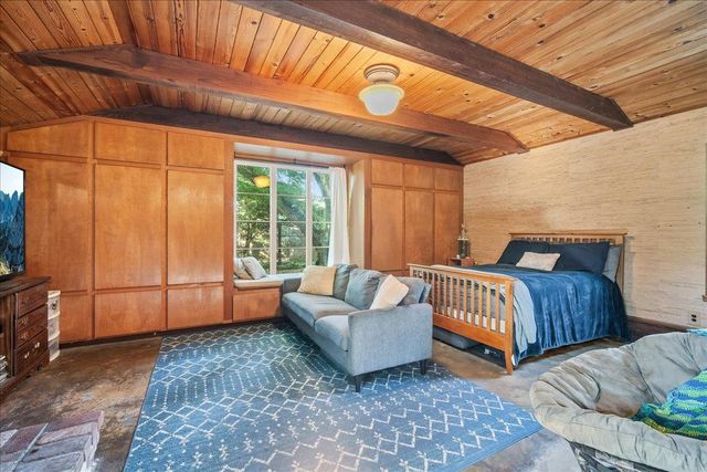 6086 Park Ave, Marysville, CA 95901