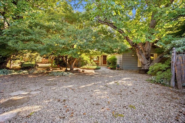 6086 Park Ave, Marysville, CA 95901