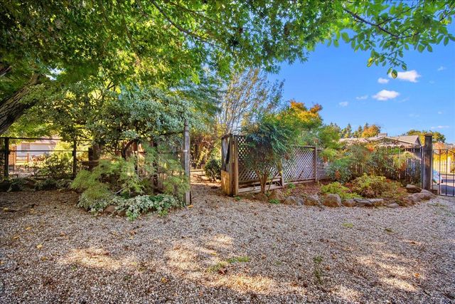 6086 Park Ave, Marysville, CA 95901