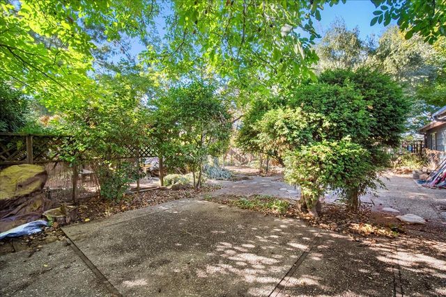 6086 Park Ave, Marysville, CA 95901