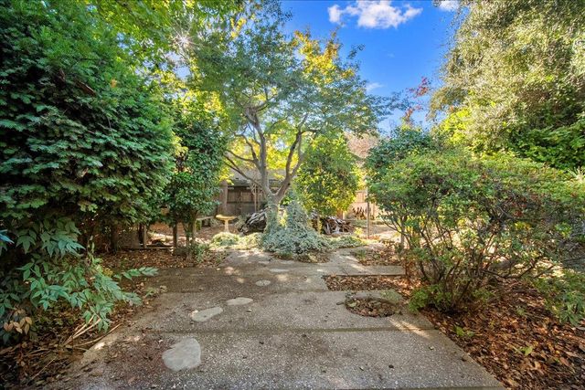 6086 Park Ave, Marysville, CA 95901