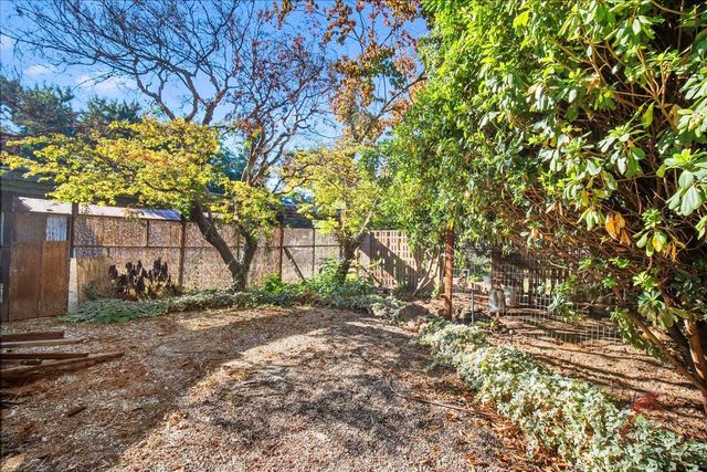 6086 Park Ave, Marysville, CA 95901