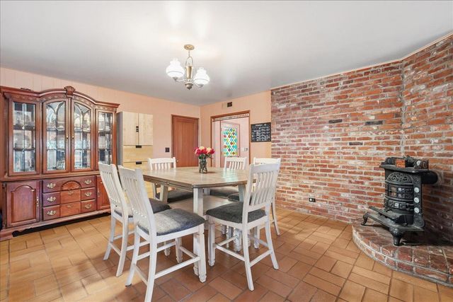 6086 Park Ave, Marysville, CA 95901