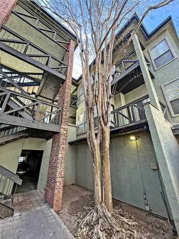 807 W 25th ST 312, Austin, TX 78705